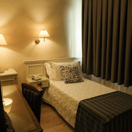 Hotel I Gigli Nola Esterno foto