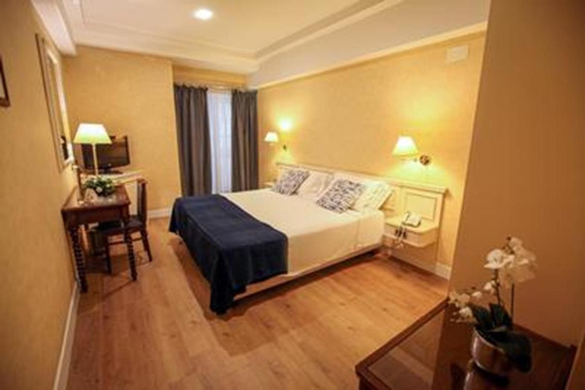 Hotel I Gigli Nola Esterno foto