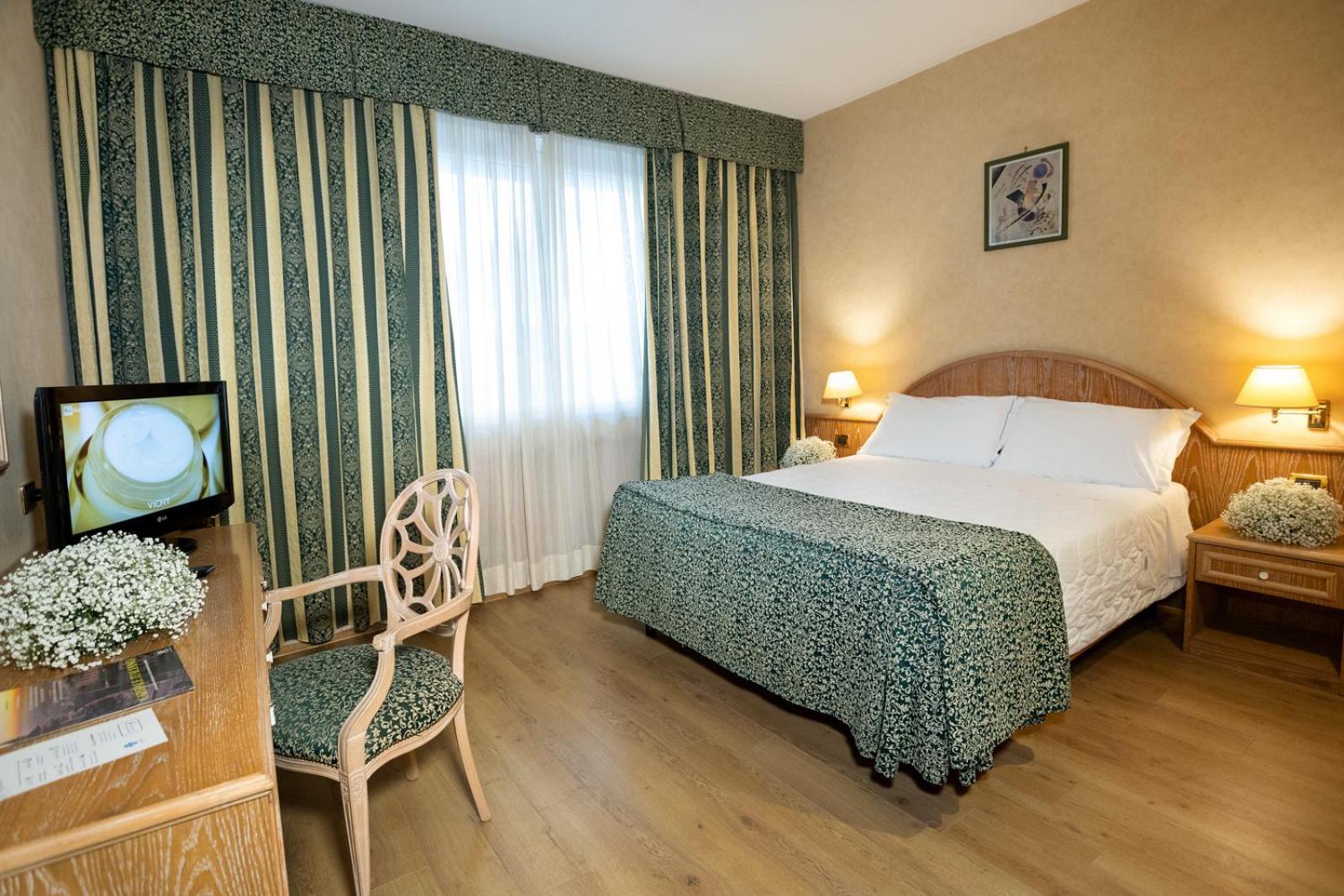 Hotel I Gigli Nola Esterno foto